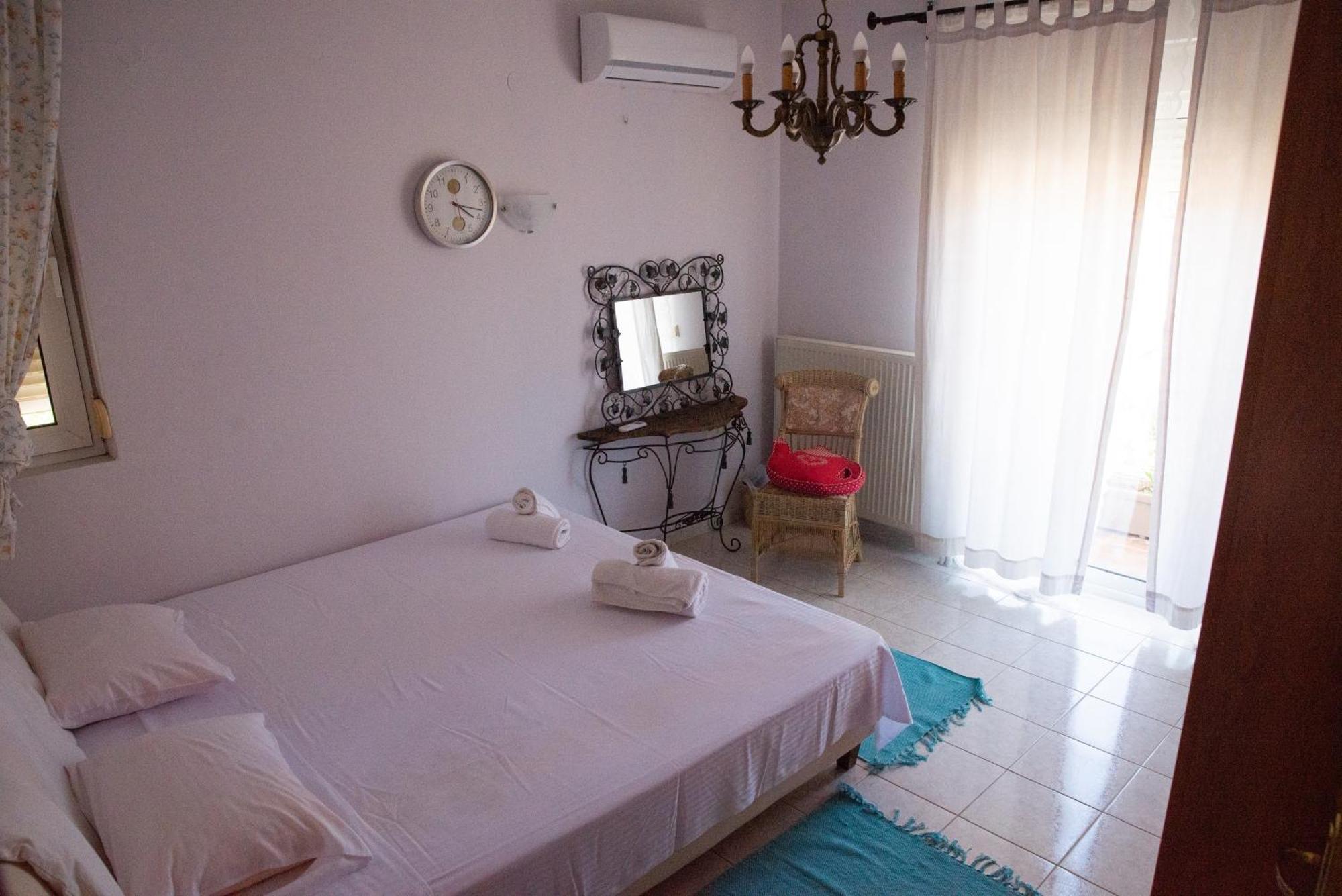 The Early Bird - Cosy 2-Floor House With Garden Villa Alexandroupoli Exterior photo